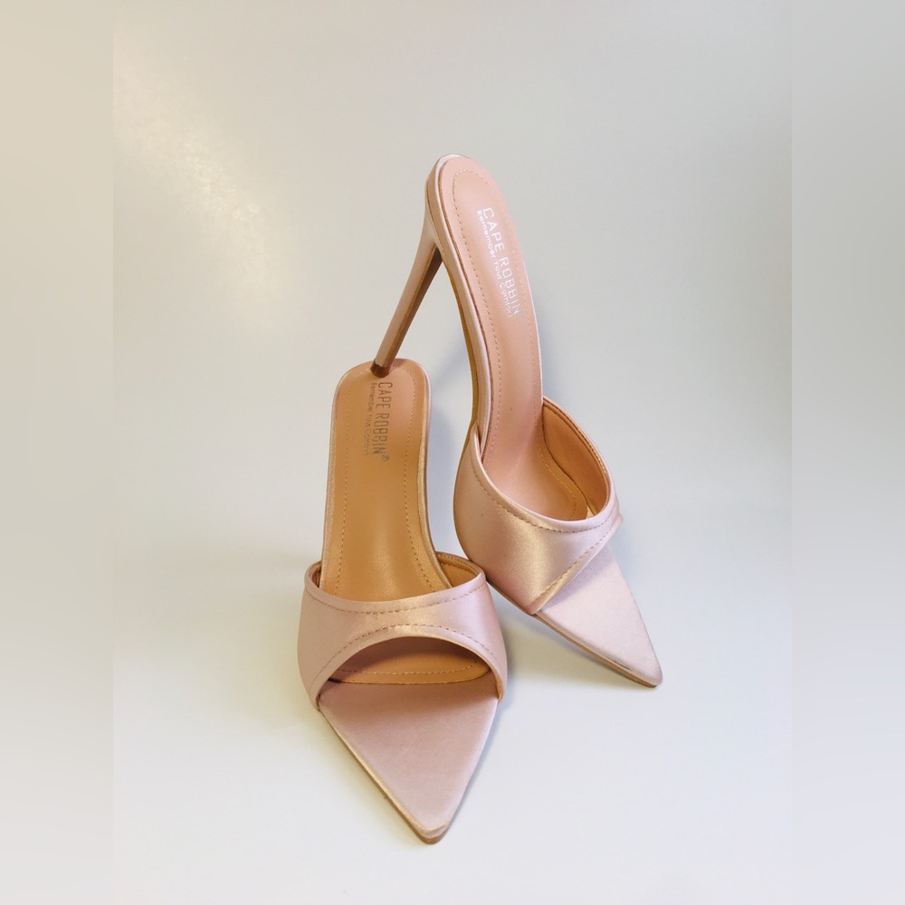 Cape Robbin Avelyn Pointed-Toe Stiletto Heels
